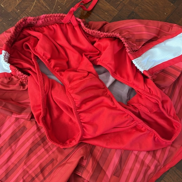 Nike Dry Fit Ole Miss Shorts - Picture 5 of 5